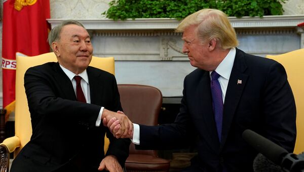 Президент США Дональд Трамп встретился с президентом Казахстана Нурсултаном Назарбаевым в Белом доме в Вашингтоне, США, 16 января 2018 года - Sputnik Казахстан