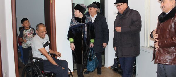 Кокшетаусцу Еркину Габбасову подарили квартиру - Sputnik Казахстан