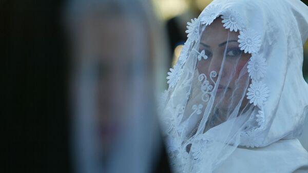 Невеста во время церемонии бракосочетания - Sputnik Казахстан