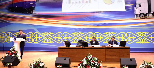 Совещание по вопросам повышения эффективности транспортно-логистической инфраструктуры - Sputnik Казахстан