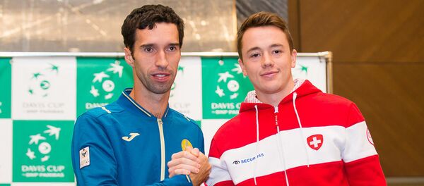 Михаил Кукушкин (слева) и Адриан Бодмер - Sputnik Казахстан