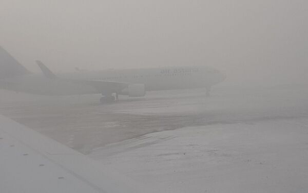 Туман в аэропорту Алматы - Sputnik Казахстан