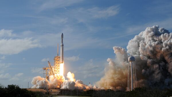 Запуск SpaceX Falcon, архивное фото - Sputnik Казахстан