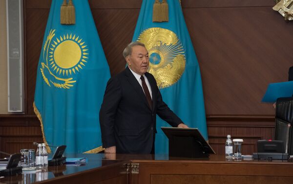 Расширенное заседание правительства с участием президента Казахстана Нурсултана Назарбаева - Sputnik Казахстан