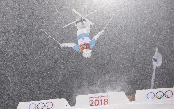 Юлия Галышева во время выступления на Зимних Олимпийских играх в Пхенчхане 2018 - Sputnik Казахстан