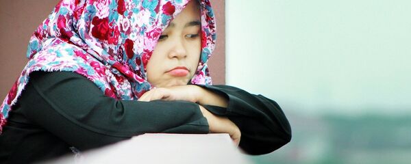 Орамал таққан қыз - Sputnik Қазақстан