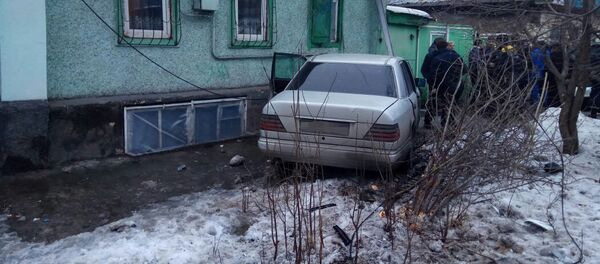 При столкновении автомобилей пострадали пять человек - Sputnik Казахстан