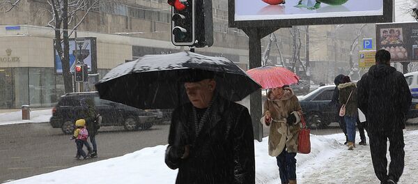 Алматыда қар жауып тұр Алматыда қар жауып тұр - Sputnik Қазақстан