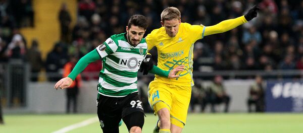 Матч Астана - Спортинг. Марин Томасов (в центре) - Sputnik Казахстан