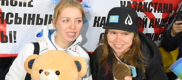 Призерку Олимпиады Юлию Галышеву встретили в Казахстане овациями - Sputnik Казахстан