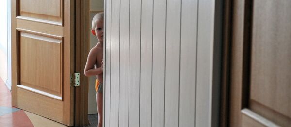 Воспитанник дома-интерната, архивное фото Воспитанник дома-интерната, архивное фото - Sputnik Казахстан