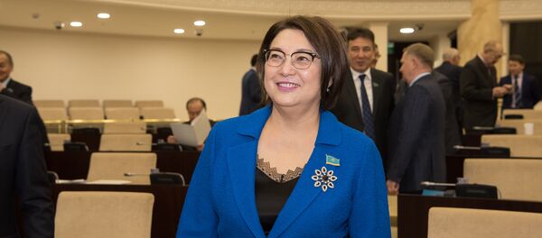 Сенат депутаты Бірғаным Әйтімова Сенат депутаты Бірғаным Әйтімова - Sputnik Қазақстан