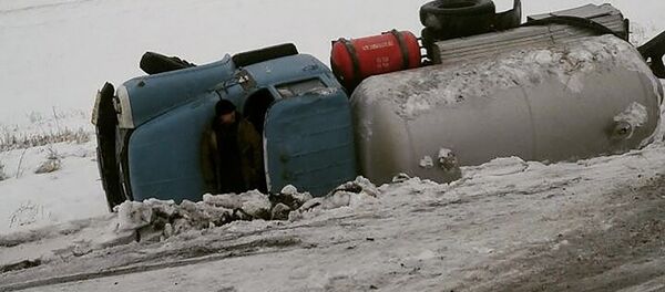 Ледяной апокалипсис наступил в СКО Ледяной апокалипсис наступил в СКО - Sputnik Казахстан