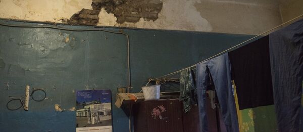 Белье сушится на кухне общежития, архивное фото Белье сушится на кухне общежития, архивное фото - Sputnik Казахстан