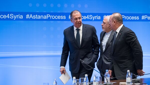 Пресс-конференция по итогам встречи министров иностранных дел стран-гарантов перемирия в Сирии - Sputnik Казахстан