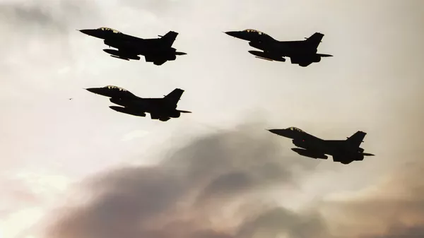 Истребители F16, архивное фото - Sputnik Казахстан