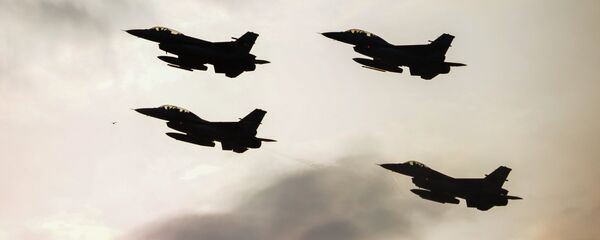 Истребители F16, архивное фото - Sputnik Казахстан