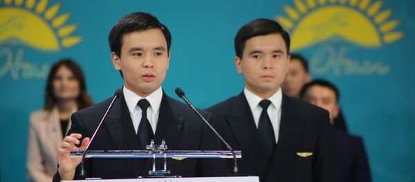 Пилоты Air Astana Олег и Жан Джакуповы Пилоты Air Astana Олег и Жан Джакуповы - Sputnik Казахстан