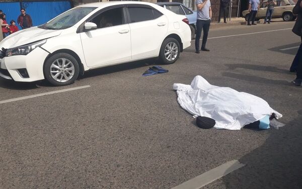 Тойота сбила мужчину на пересечении улиц Утеген батыра и проспекта Райымбека - Sputnik Казахстан