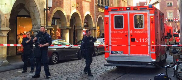 Грузовик въехал в толпу людей в Германии - Sputnik Казахстан