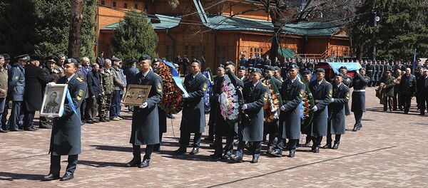 Торжественное перезахоронение героя Великой Отечественной войны Нагайцева Андрея Егоровича Торжественное перезахоронение героя Великой Отечественной войны Нагайцева Андрея Егоровича - Sputnik Казахстан