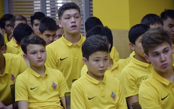Юные футболисты - Sputnik Казахстан
