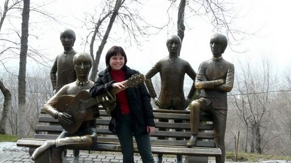 Памятник группе The Beatles, установленный в Алматы - Sputnik Казахстан