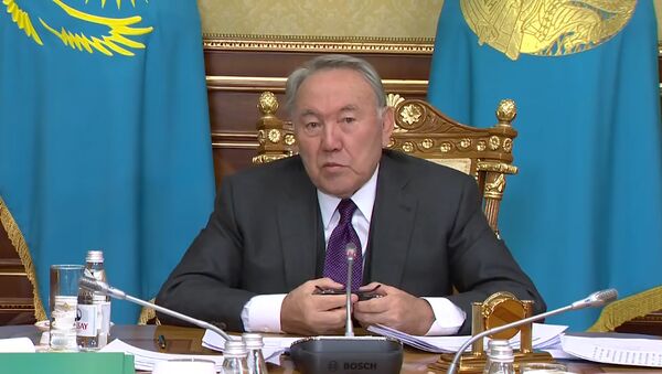 Прекратите давление на Нацбанк и министров – Назарбаев приструнил депутатов - Sputnik Казахстан