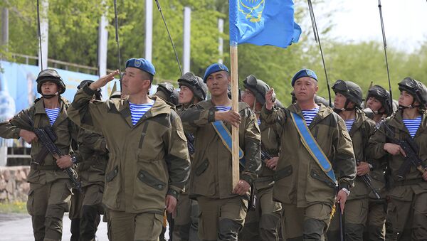 Воинские подразделения начали подготовку к боевому параду в Отаре - Sputnik Қазақстан