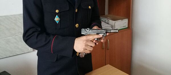 Трофейный пистолет Люгер Р 08, доставшийся жителю Кокшетау от дедушки - Sputnik Казахстан