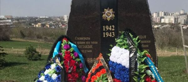Памятник воинам-казахстанцам на Мамаевом кургане - Sputnik Казахстан