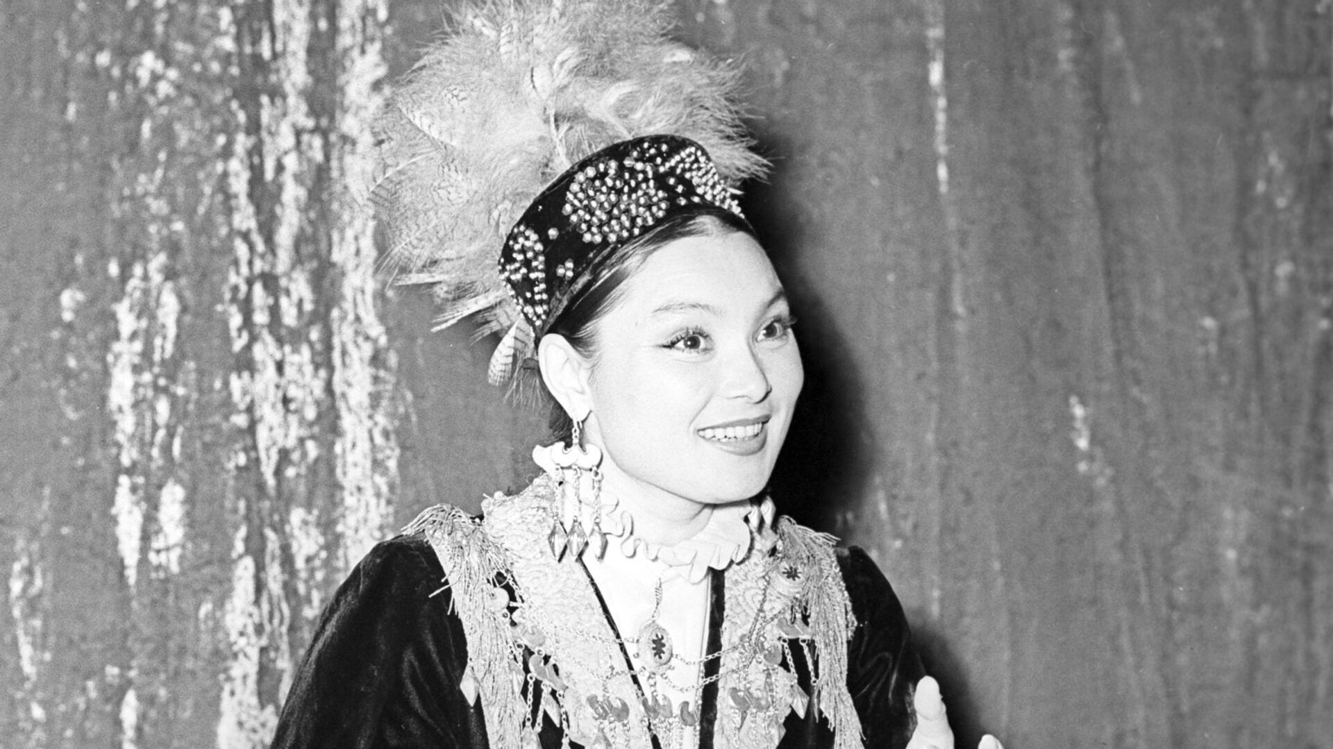 Артистка Казахской филармонии Роза Тажибаевна Багланова - Sputnik Казахстан, 1920, 30.12.2021
