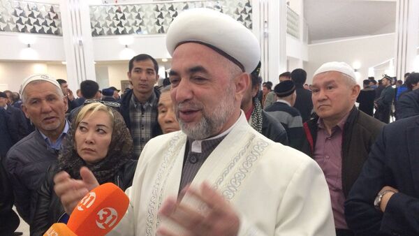 Имам новой столичной мечети Алланың гүлі - Цветок Всевышнего Яхья кажы Исмаилов - Sputnik Казахстан