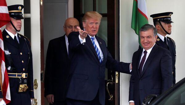 Шавкат Мирзиёев встретился с Дональдом Трампом в Белом доме - Sputnik Казахстан