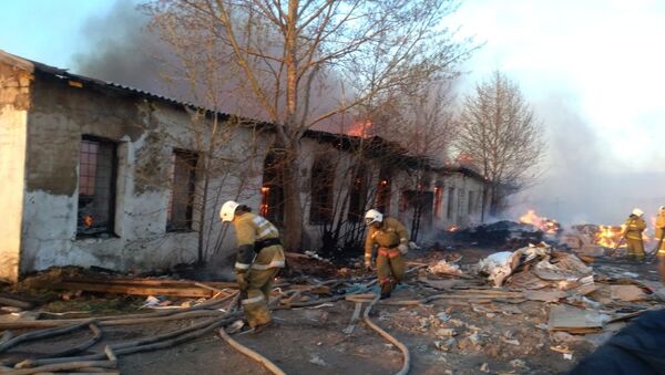 Крупный пожар произошел в цеху в Кокшетау - Sputnik Казахстан