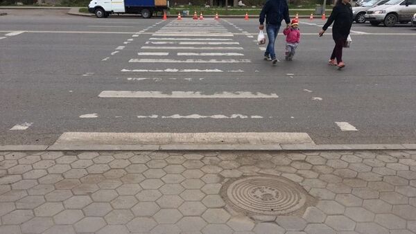 Необычный пешеходный переход появился в Астане - Sputnik Қазақстан
