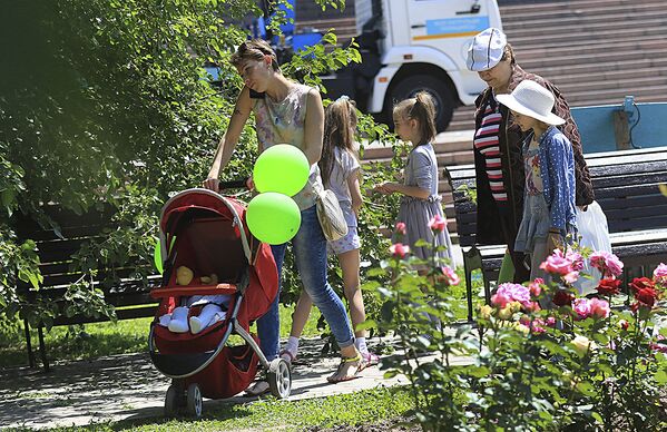 День защиты детей в Алматы - Sputnik Казахстан