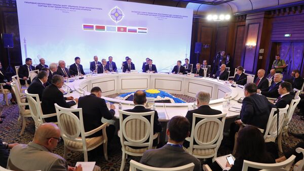 Встреча министров иностранных дел стран ОДКБ - Sputnik Казахстан