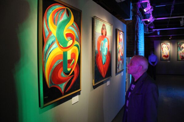  В Москве открылась выставка легендарной казахстанской художницы Марины Шариповой МАКЕ: возвращение - Sputnik Казахстан