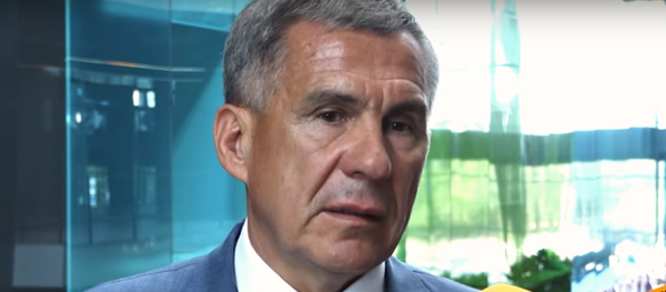 Минниханов: россияне без ума от чемпионата мира по футболу Минниханов: россияне без ума от чемпионата мира по футболу - Sputnik Казахстан