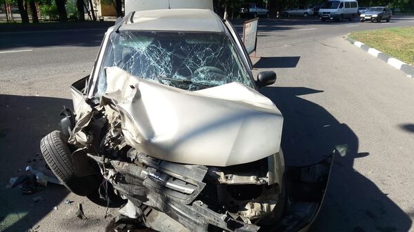 ДТП с участием фуры произошло на пересечении проспекта Райымбека и улицы Павленко - Sputnik Казахстан