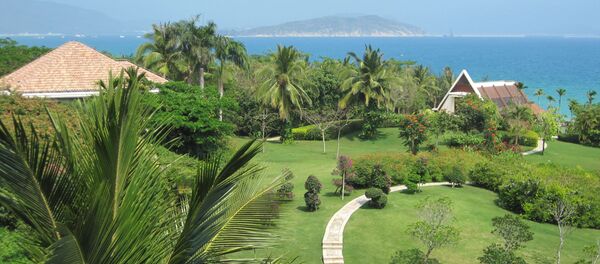 Курортные места в районе города Санья на острове Хайнань в Китае Курортные места в районе города Санья на острове Хайнань в Китае - Sputnik Казахстан