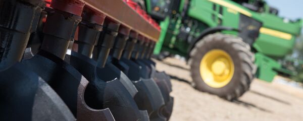 Сельхозтехника, архивное фото Сельхозтехника, архивное фото - Sputnik Казахстан