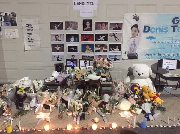 Акция памяти о Денисе Тене в Корее - Sputnik Казахстан