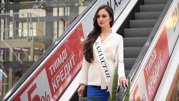 Красавицы штурмовали бутики Астаны – один день из жизни конкурсанток Мисс СНГ - Sputnik Казахстан