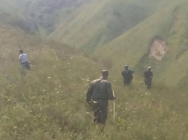 Пострадавших от камнепада туристов эвакуировали с ледника в Кыргызстане   - Sputnik Казахстан