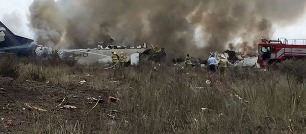 Мексикада ұшақ апатынан 100-ге жуық адам зардап шекті Мексикада ұшақ апатынан 100-ге жуық адам зардап шекті - Sputnik Қазақстан