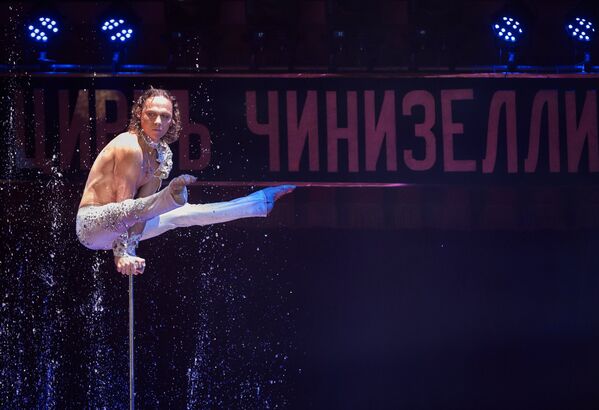 Церемония открытия Большого Санкт-Петербургского Государственного цирка на Фонтанке - Sputnik Казахстан