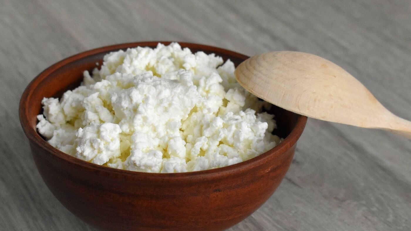 Жетілген әйелдермен ресейлік мас порно Алла Перкова жалаңаш суреті