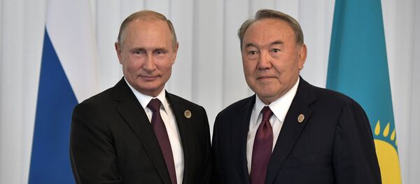 Президент РФ Владимир Путин и президент Казахстана Нурсултан Назарбаев Президент РФ Владимир Путин и президент Казахстана Нурсултан Назарбаев - Sputnik Казахстан